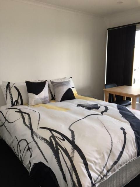 Port Lincoln Shark Apartment 3 Экстерьер фото
