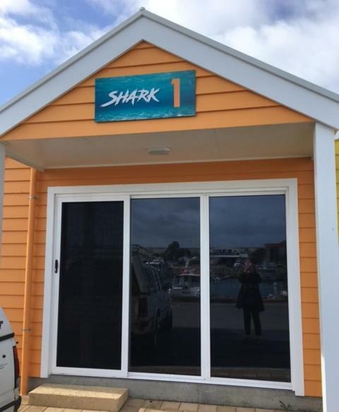 Port Lincoln Shark Apartment 3 Экстерьер фото