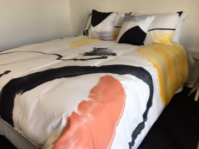 Port Lincoln Shark Apartment 3 Экстерьер фото